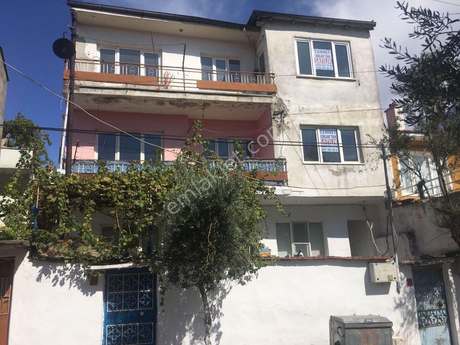 Balikesir Edremit Eroglan Mahallesi Satilik Ev Ilanlari Ve Fiyatlari