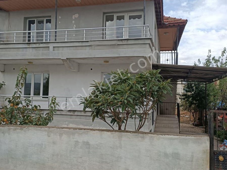 Akhisar Efendi Mahallesi Kiralik Ev Emlakjet