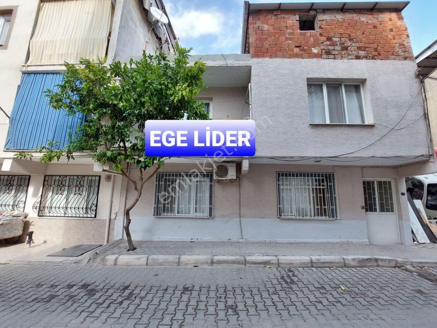 Izmir Buca Emlak Ofisinden Satilik Mustakil Ev Emlakjet
