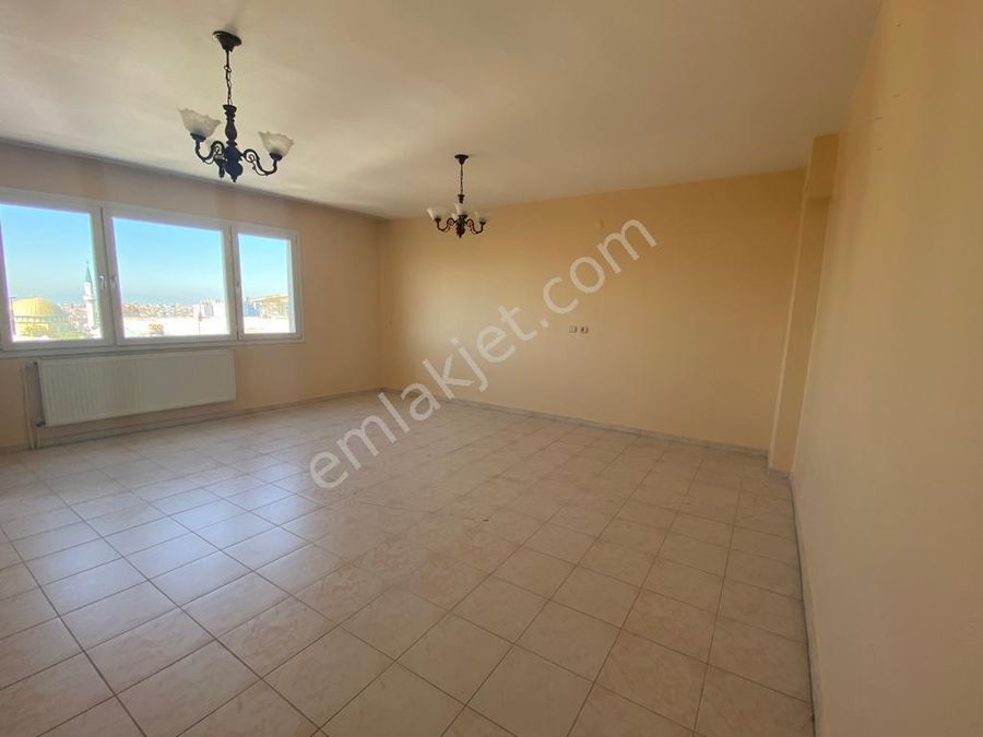Izmir De Ucuz Kiralık Evler