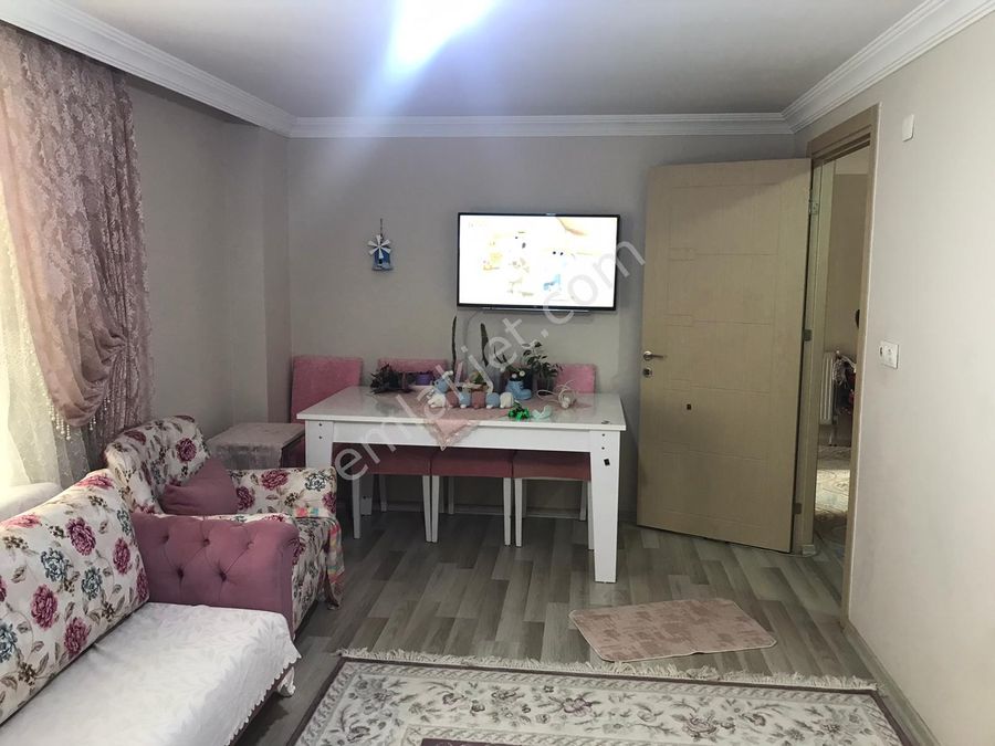 Usak Satilik Ev Emlakjet