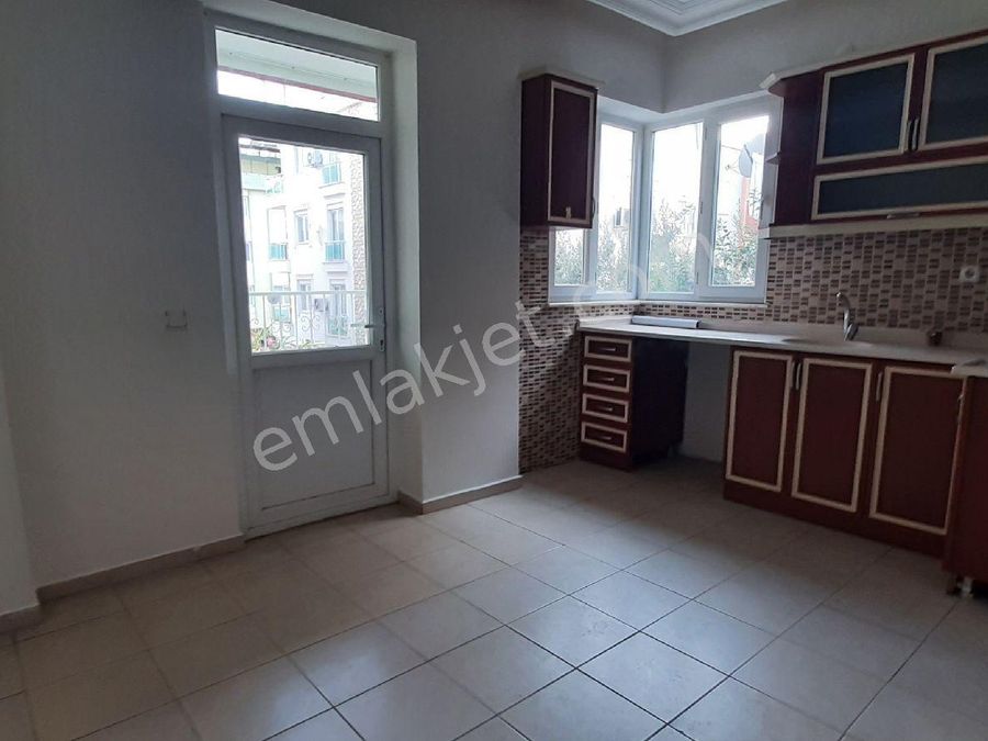 Kepez Yesilyurt Mahallesi Satilik Ev Emlakjet