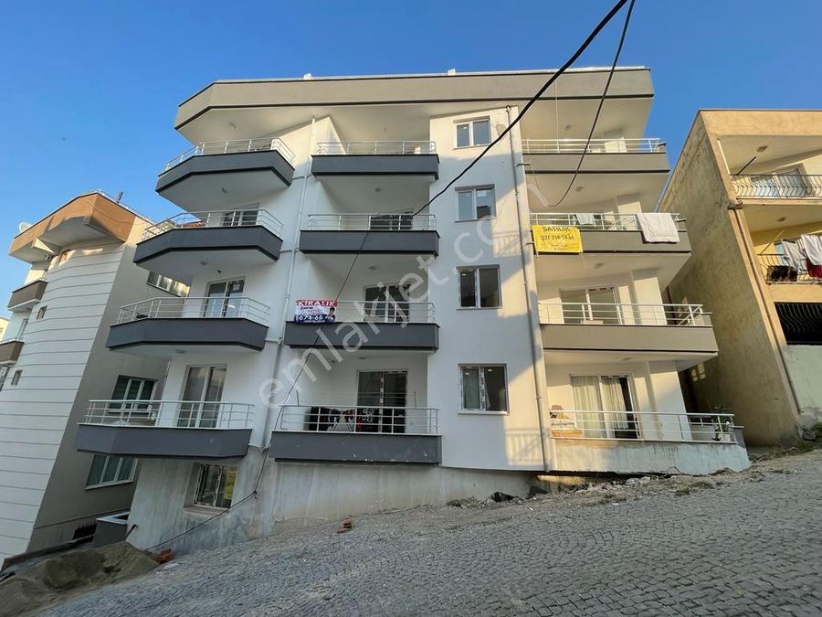 dikili bademli mahallesi kiralik daire emlakjet