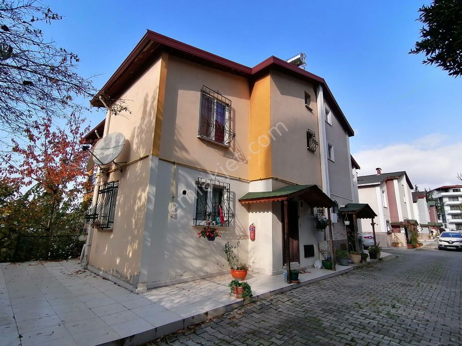 kocaeli golcuk satilik villa ilanlari ve fiyatlari