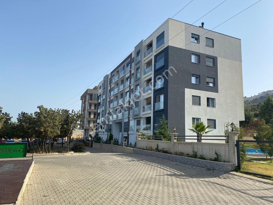 guzelbahce yelki mahallesi kiralik ev emlakjet
