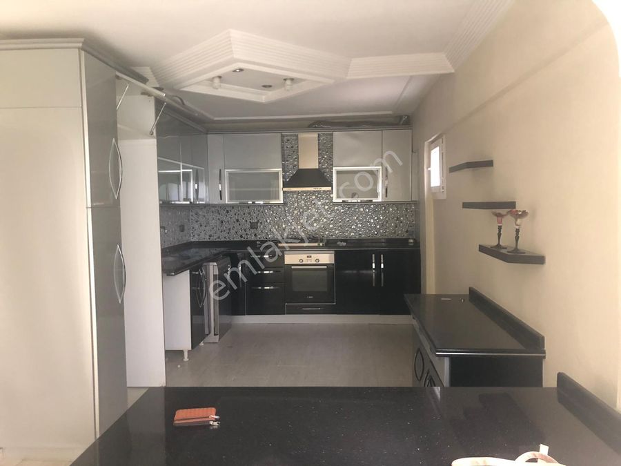 Izmir Yeşilyurt Kiralık Ev