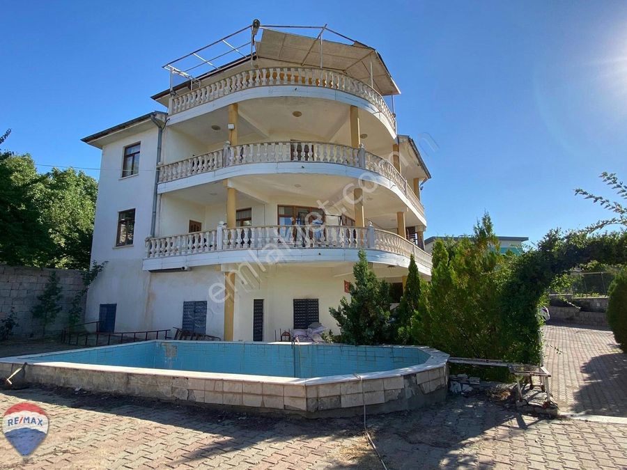 kayseri satilik villa emlakjet