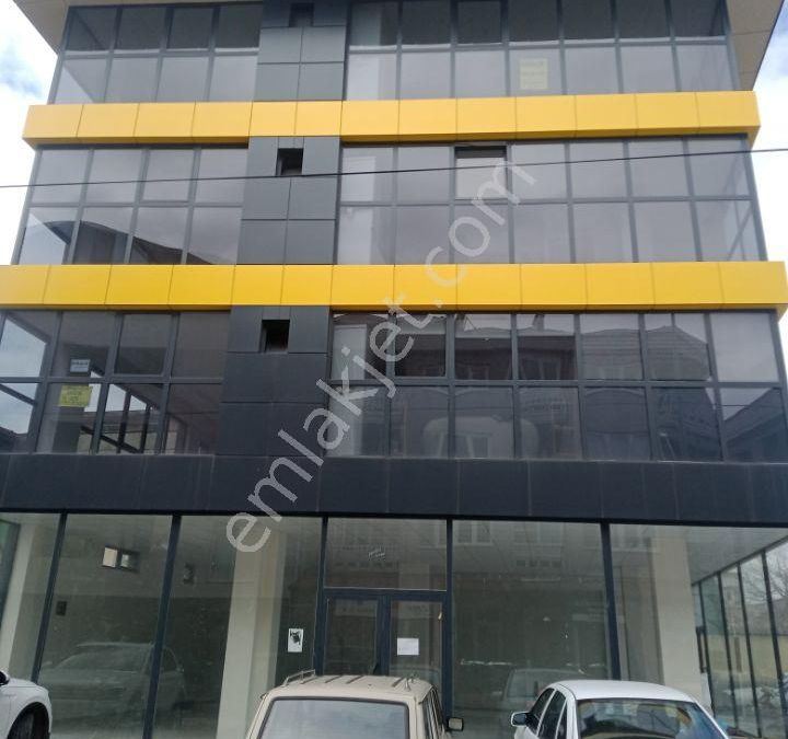 büyük kalça mı küçük mü