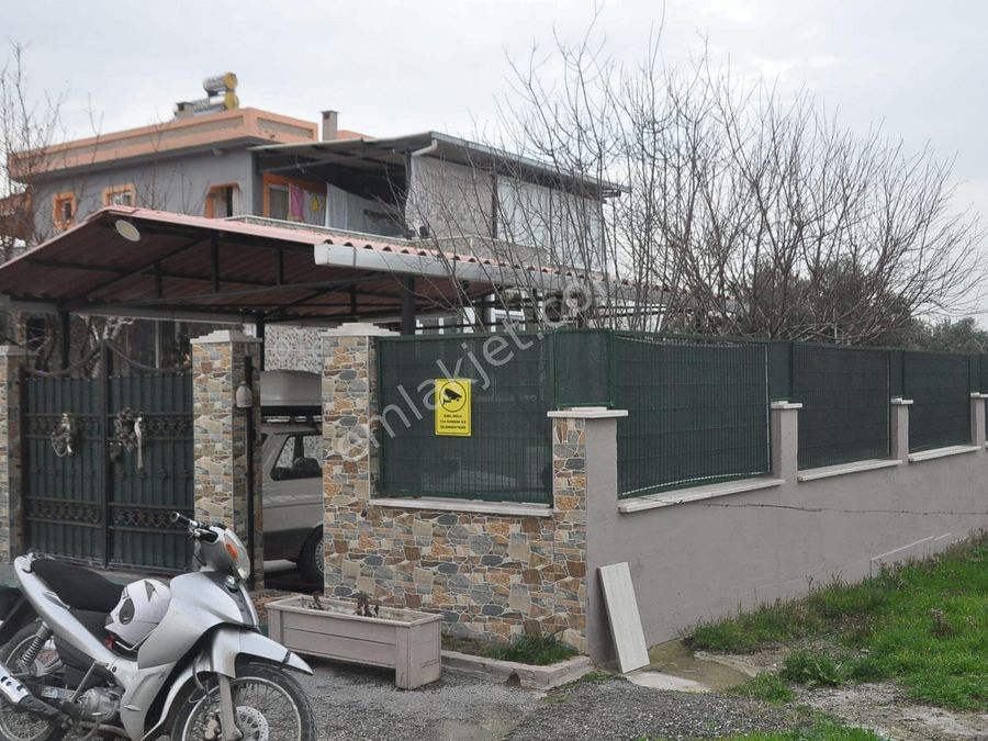 akhisar cumhuriyet mahallesi satılık müstakil ev