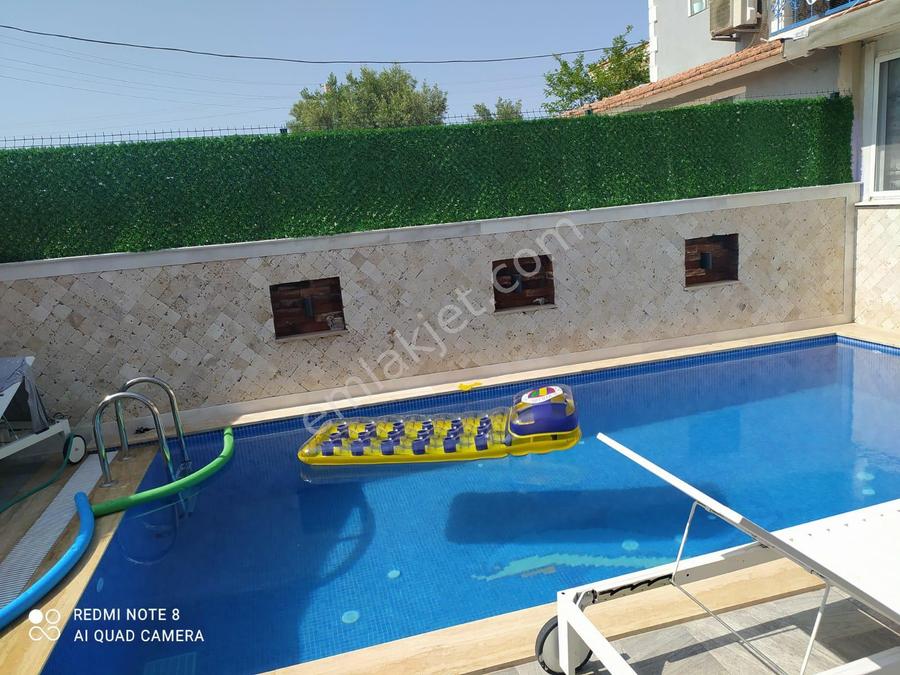 cesme reisdere mahallesi kiralik villa emlakjet