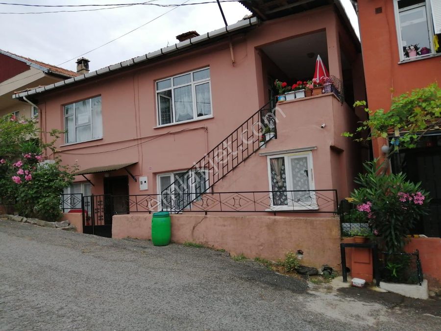 istanbul beykoz emlak ofisinden satilik mustakil ev emlakjet