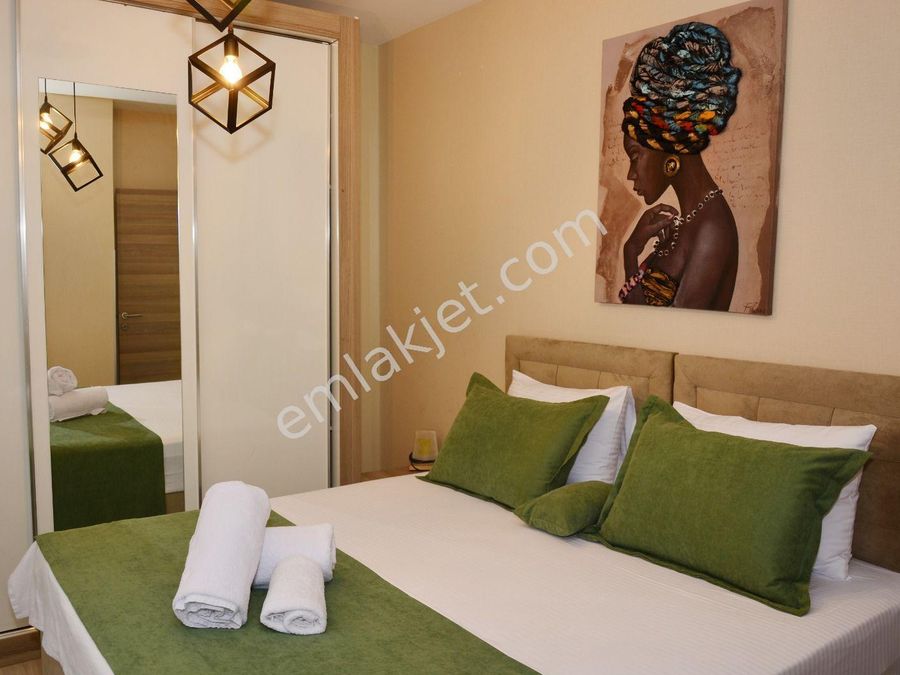 Kucukcekmece Halkali Merkez Mahallesi Gunluk Kiralik Daire Emlakjet