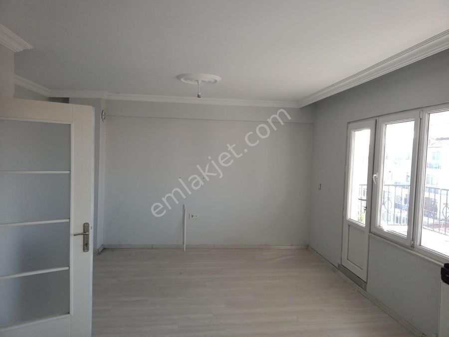 Edirne Merkez Cavusbey Mahallesi Kiralik Daire Emlakjet