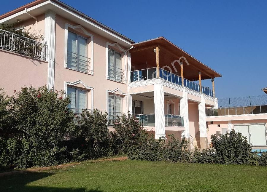 kahramanmaras satilik villa emlakjet